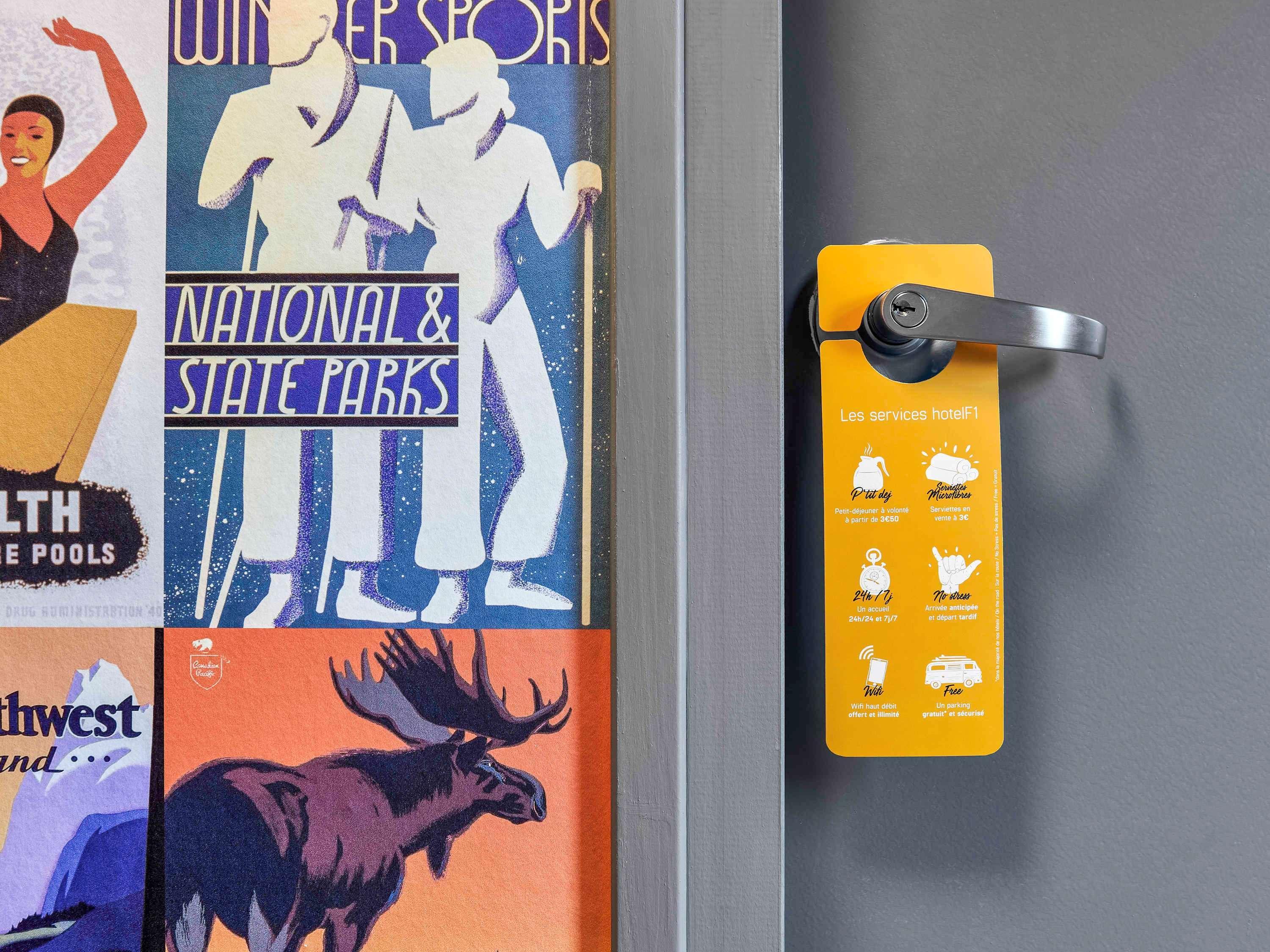 Hotelf1 Nemours Eksteriør billede